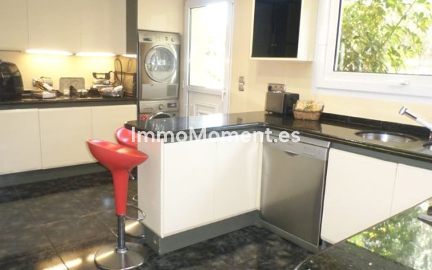 Revente - Villa individuelle - Denia - Denia Centro