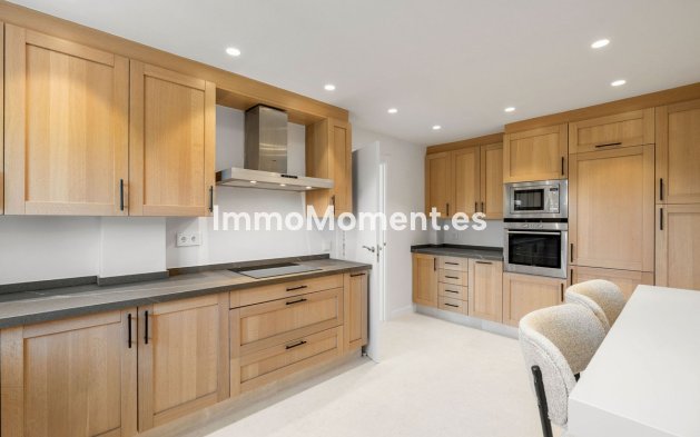 Wiederverkauf - Reihenhaus - Marbella - Nueva Andalucía