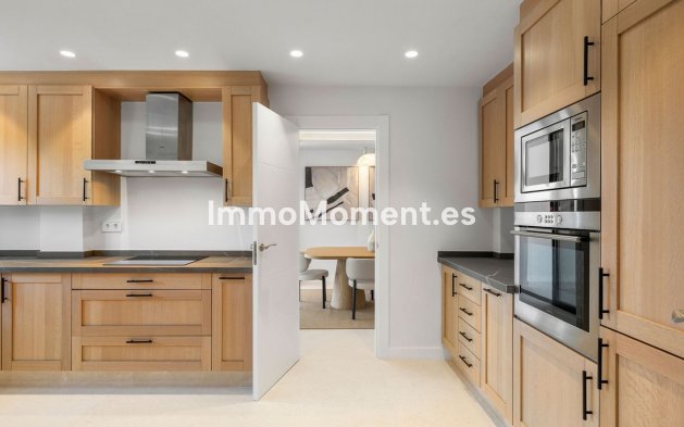 Wiederverkauf - Reihenhaus - Marbella - Nueva Andalucía