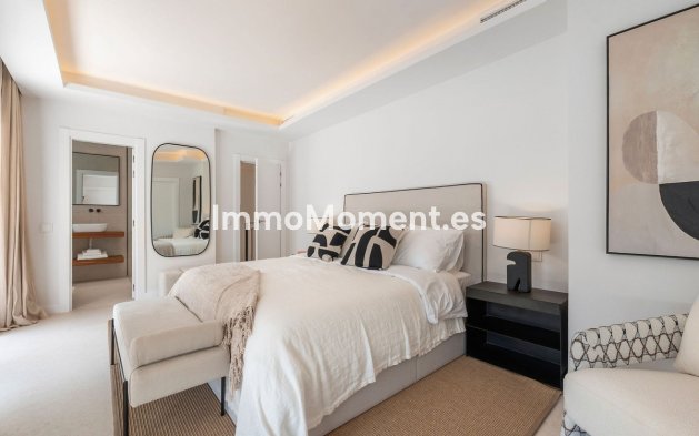 Wiederverkauf - Reihenhaus - Marbella - Nueva Andalucía