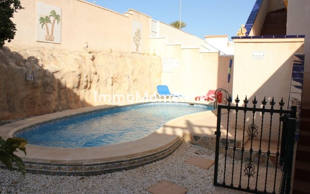 Resale - Detached villa - Orihuela Costa - Cabo roig - La Zenia