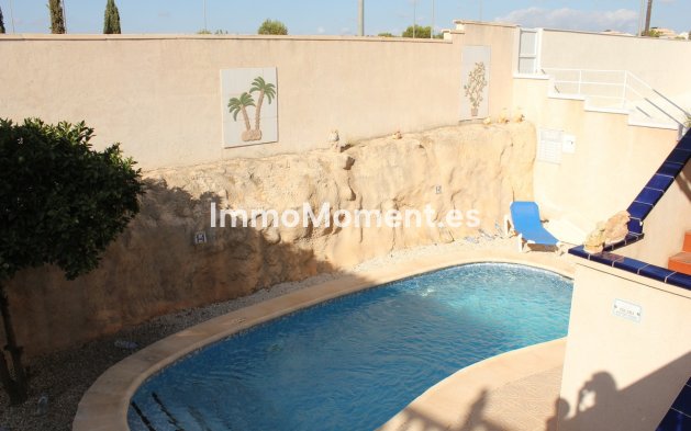 Resale - Detached villa - Orihuela Costa - Cabo roig - La Zenia