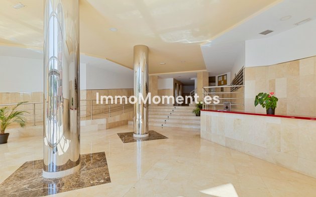 Resale - Apartment - Fuengirola - Fuengirola Centro