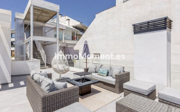 Resale - Apartment - Fuengirola - Fuengirola Centro