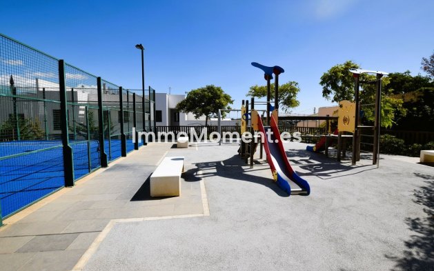 Resale - Apartment - Mijas Costa - La Cala de Mijas