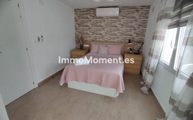 Wiederverkauf - Freistehende Villa - Torrevieja - Torrevieja Centro