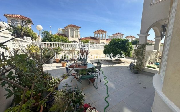 Bestaande woning - Vrijstaande villa - Algorfa - Algorfa Centro
