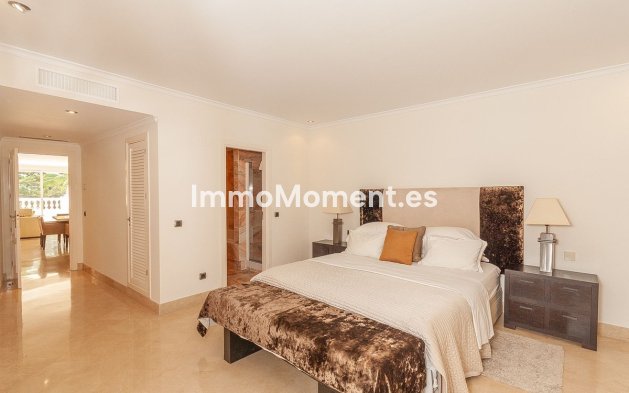 Resale - Apartment - Marbella - Elviria