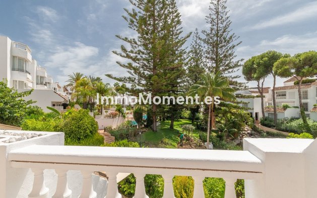 Resale - Apartment - Marbella - Elviria