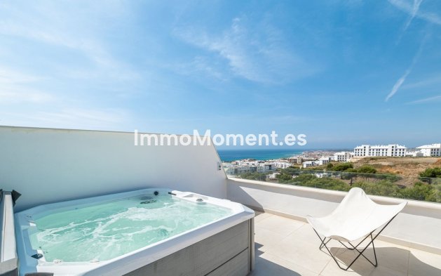 Resale - Apartment - Fuengirola - Fuengirola Centro