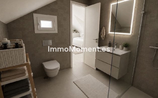 Wiederverkauf - Wohnung - Benalmadena - Benalmadena Centro