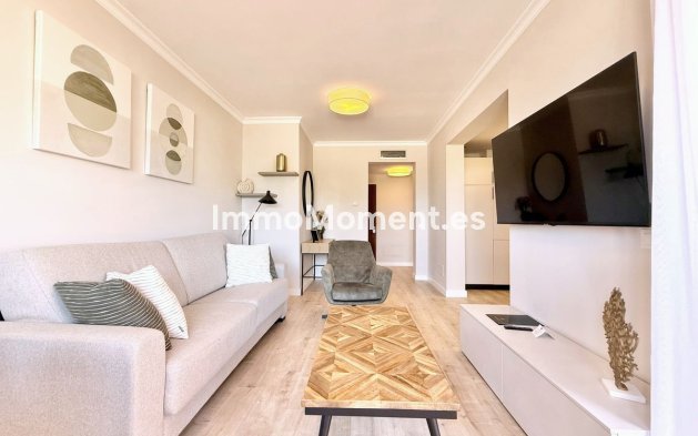 Resale - Apartment - Benahavís - Benahavís Centro