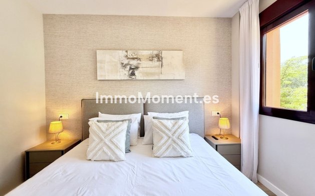 Resale - Apartment - Benahavís - Benahavís Centro