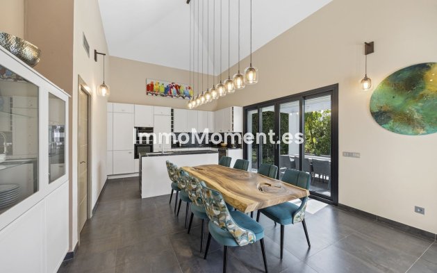 Resale - Detached villa - Benahavís - Benahavís Centro