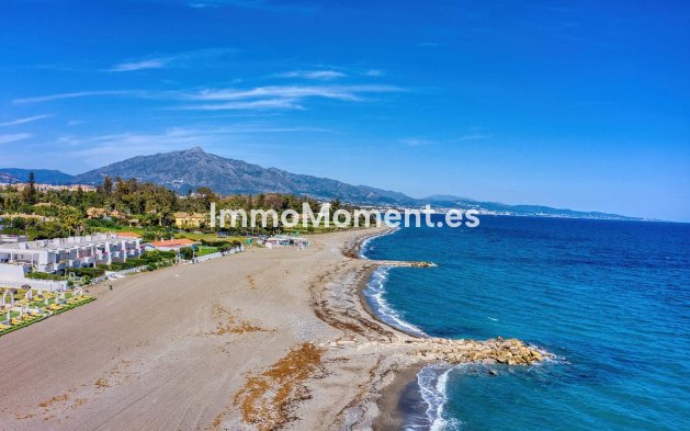 Wiederverkauf - Freistehende Villa - Estepona  - Estepona Centro