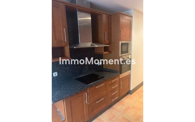 Resale - Apartment - Marbella - Bahía de Marbella