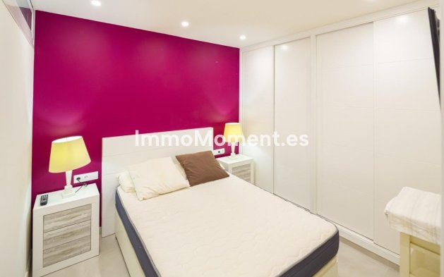 Revente - Appartement - Marbella - Nueva Andalucía