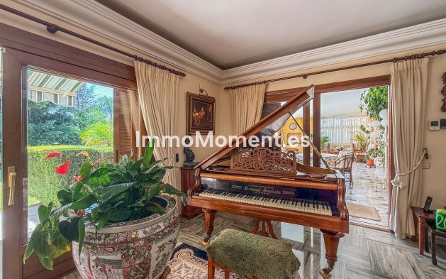Revente - Villa individuelle - Estepona  - New Golden Mile
