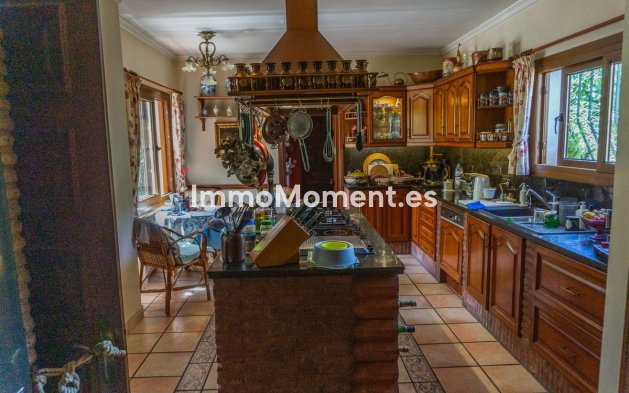 Revente - Villa individuelle - Estepona  - New Golden Mile