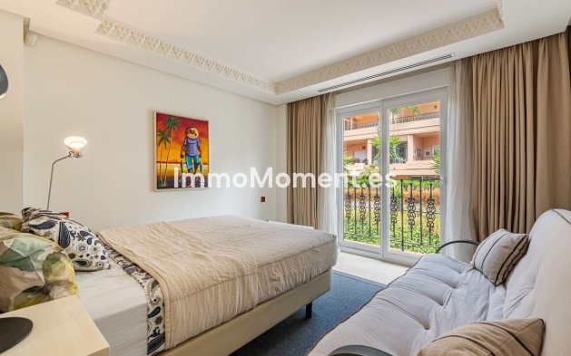 Wiederverkauf - Wohnung - Marbella - Nueva Andalucía