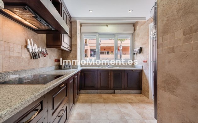 Wiederverkauf - Wohnung - Marbella - Nueva Andalucía