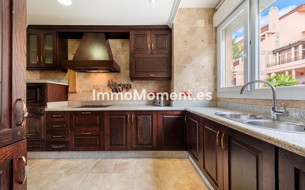 Wiederverkauf - Wohnung - Marbella - Nueva Andalucía