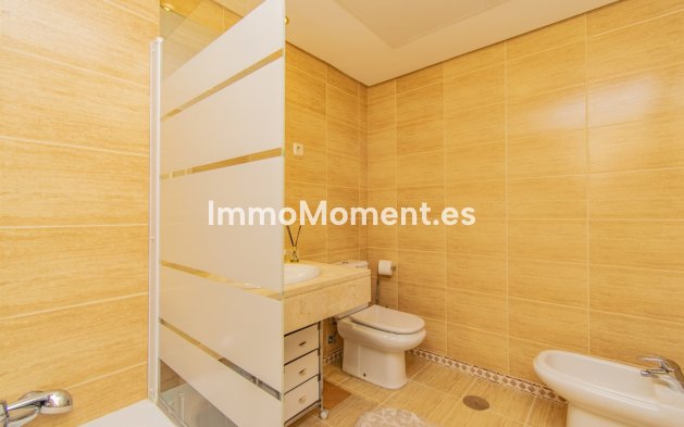 Wiederverkauf - Wohnung - Marbella - Nueva Andalucía