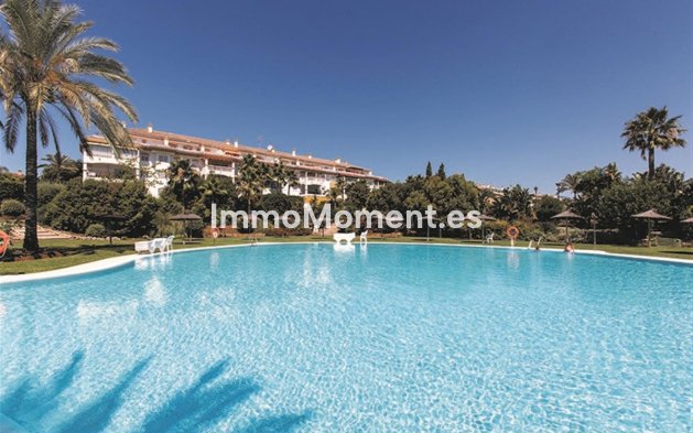 Wiederverkauf - Wohnung - Marbella - Nueva Andalucía