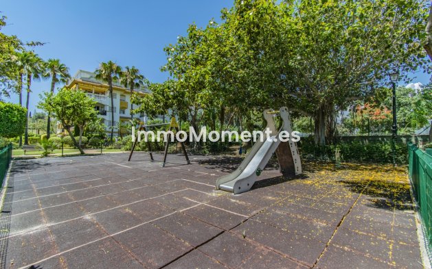 Wiederverkauf - Wohnung - Marbella - Nueva Andalucía