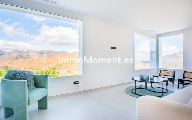 Wiederverkauf - Freistehende Villa - Marbella - La Mairena