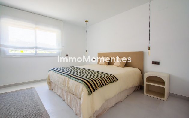 Wiederverkauf - Freistehende Villa - Marbella - La Mairena