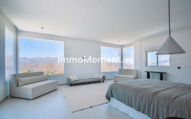 Wiederverkauf - Freistehende Villa - Marbella - La Mairena