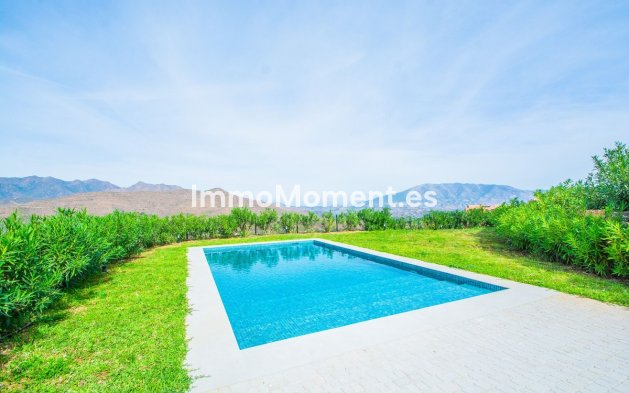 Wiederverkauf - Freistehende Villa - Marbella - La Mairena