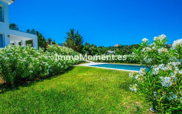 Wiederverkauf - Freistehende Villa - Marbella - La Mairena