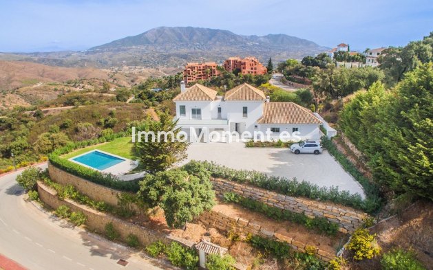 Wiederverkauf - Freistehende Villa - Marbella - La Mairena
