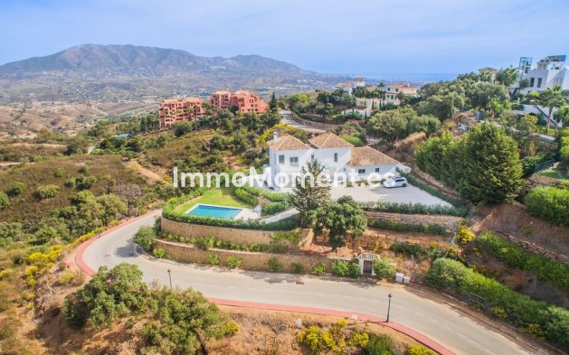 Wiederverkauf - Freistehende Villa - Marbella - La Mairena