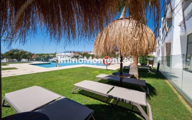 Wiederverkauf - Wohnung - Marbella - Cabopino