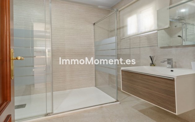 Reventa - Villa independiente - Interior  - Coín