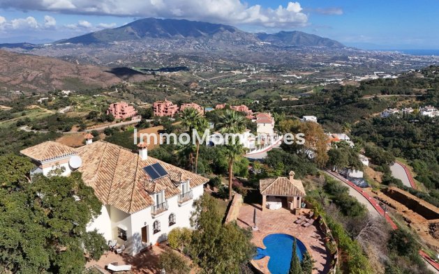 Neubau - Freistehende Villa - Marbella - La Mairena