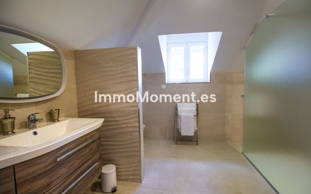 Neubau - Freistehende Villa - Marbella - La Mairena