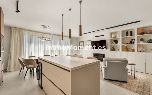 Revente - Maison mitoyenne - Estepona  - Estepona Centro