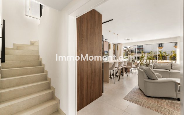 Revente - Maison mitoyenne - Estepona  - Estepona Centro