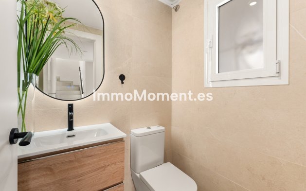 Revente - Maison mitoyenne - Estepona  - Estepona Centro
