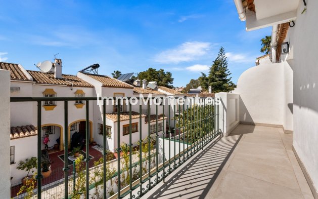 Revente - Maison mitoyenne - Estepona  - Estepona Centro