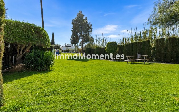 Revente - Maison mitoyenne - Estepona  - Estepona Centro
