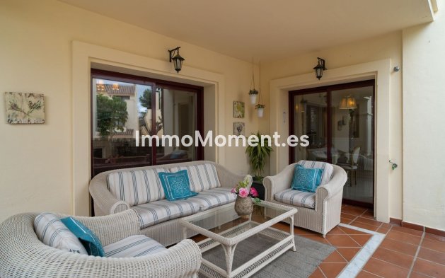 Resale - Detached villa - Marbella - Nueva Andalucía