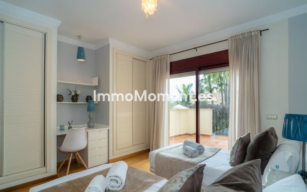 Resale - Detached villa - Marbella - Nueva Andalucía