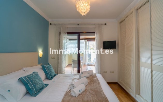 Resale - Detached villa - Marbella - Nueva Andalucía