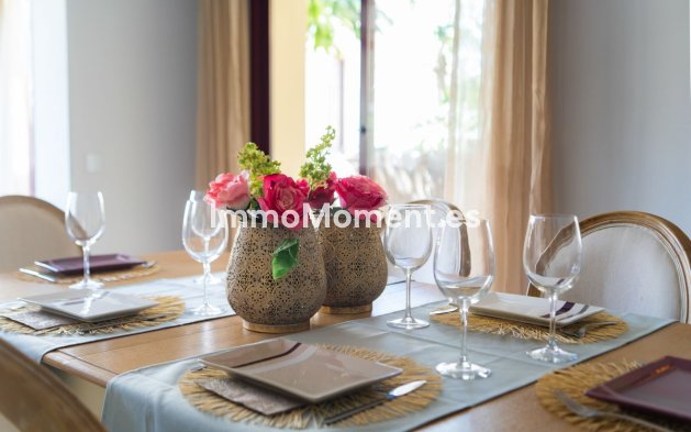 Resale - Detached villa - Marbella - Nueva Andalucía