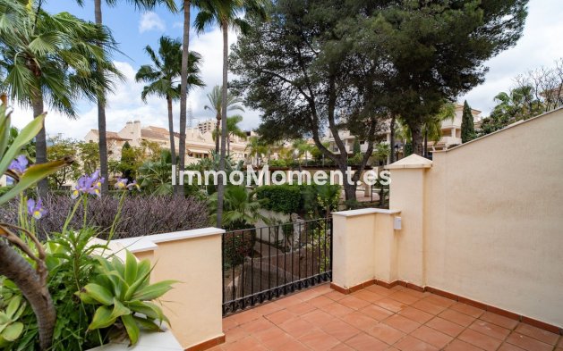 Resale - Detached villa - Marbella - Nueva Andalucía
